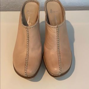 Lisa by Donald pliner